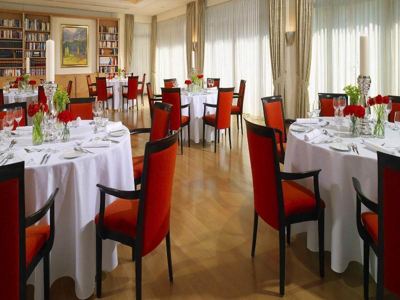 Sheraton Carlton Nuernberg Екстериор снимка The Long Room