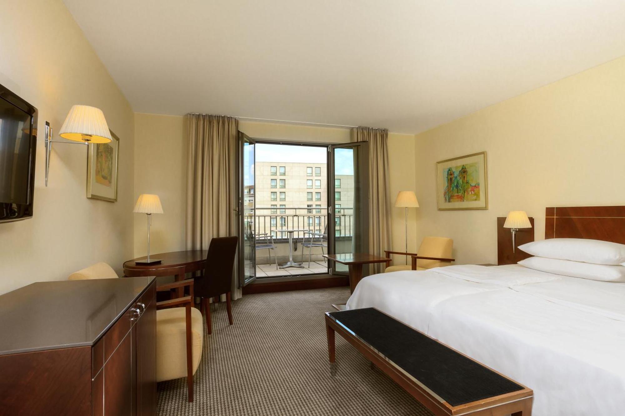 Sheraton Carlton Nuernberg Екстериор снимка